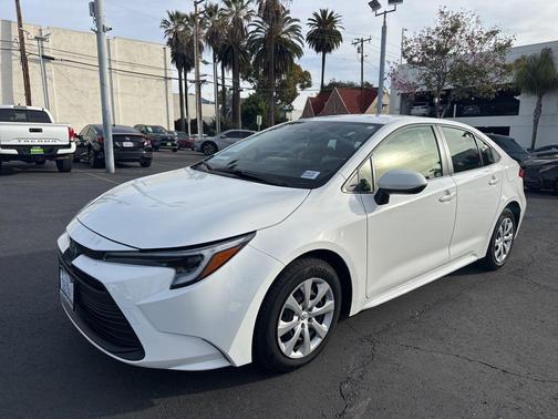 2024 Toyota Corolla Hybrid LE