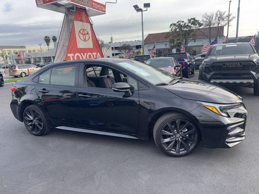 2024 Toyota Corolla Hybrid SE