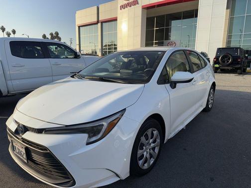 2024 Toyota Corolla Hybrid LE