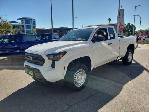 2025 Toyota Tacoma SR