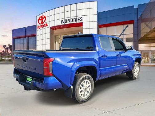 2025 Toyota Tacoma SR5