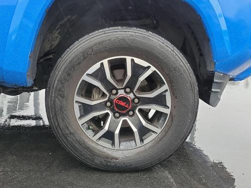 2020 Toyota Tacoma TRD Sport