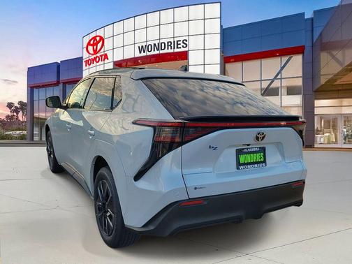 2026 Toyota bZ XLE Plus