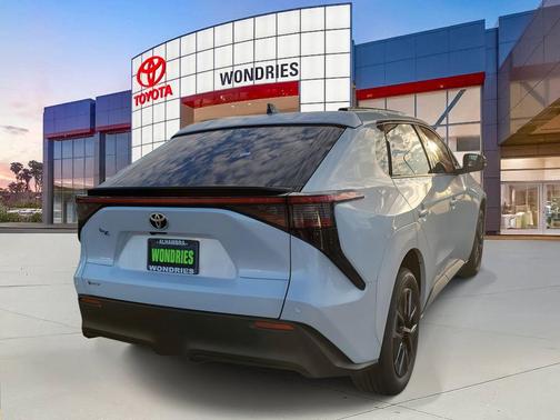 2026 Toyota bZ XLE Plus