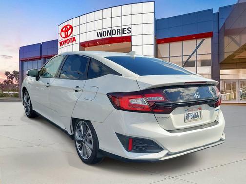 2018 Honda Clarity Plug-In Hybrid Base