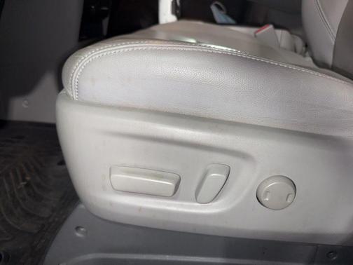 2019 Toyota Sienna XLE