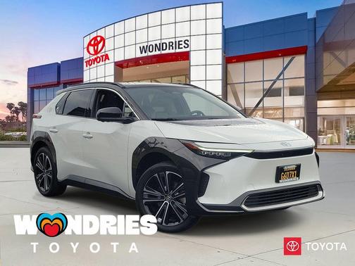 Pearl 2023 Toyota bZ4X Limited