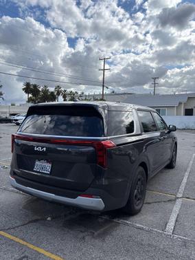 2026 Kia Carnival LXS