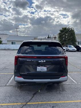 2026 Kia Carnival LXS
