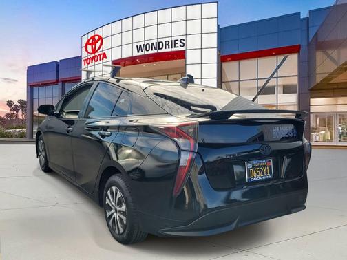 2016 Toyota Prius Four