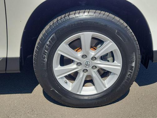 2013 Toyota Highlander SE