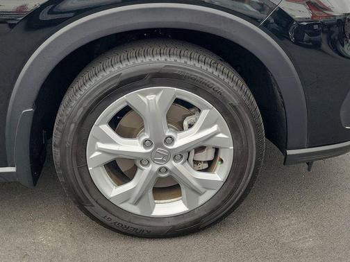 Crystal Black Pearl 2025 Honda HR-V LX