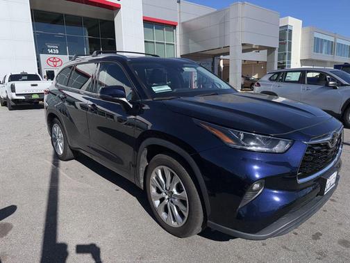 2022 Toyota Highlander Limited