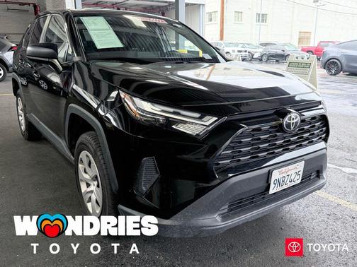 2024 Toyota RAV4 LE