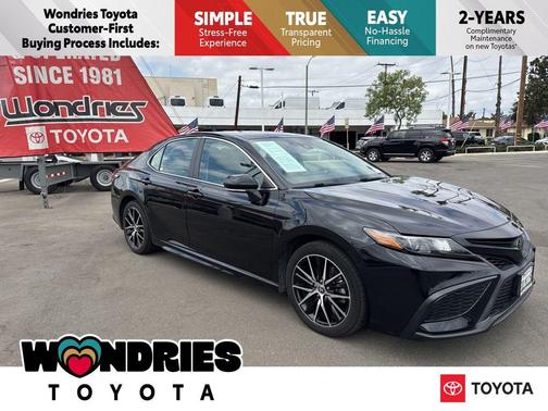 2023 Toyota Camry SE