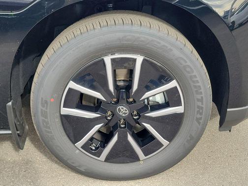 2026 Toyota bZ XLE Plus