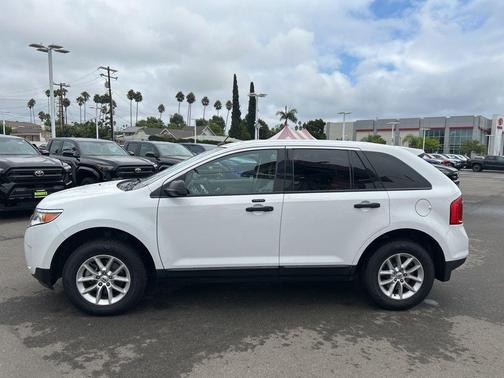 2014 Ford Edge SE