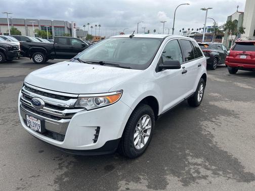 2014 Ford Edge SE