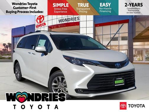 2025 Toyota Sienna XLE