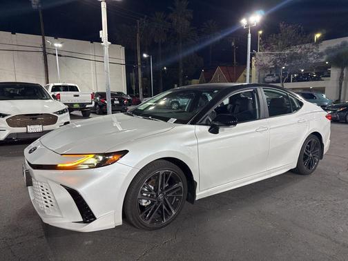 2025 Toyota Camry XSE
