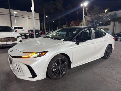 2025 Toyota Camry XSE