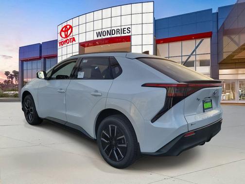2026 Toyota bZ XLE Plus