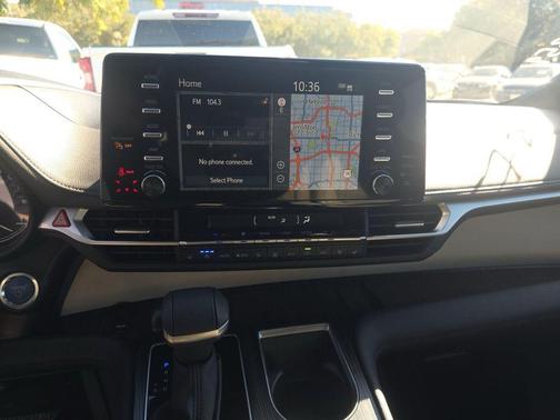 2024 Toyota Sienna Limited