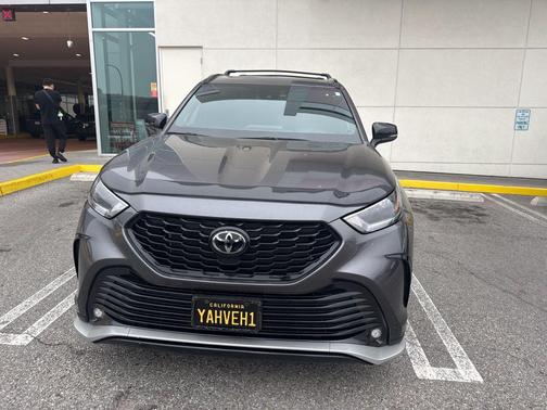 2022 Toyota Highlander XSE