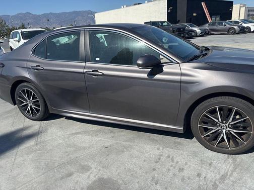 Predawn Gray Mica 2024 Toyota Camry SE