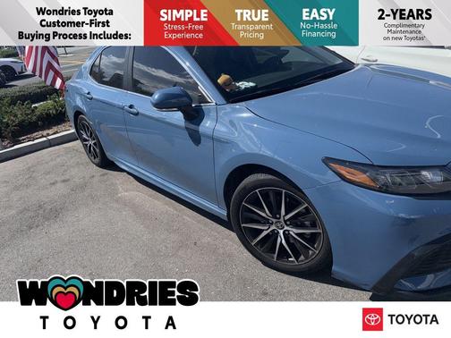 2023 Toyota Camry SE