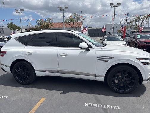 White 2024 Genesis GV80 3.5T Prestige Signature