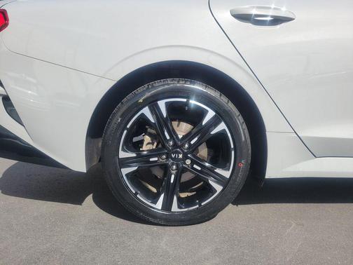 Wolf Gray 2021 Kia K5 GT-Line