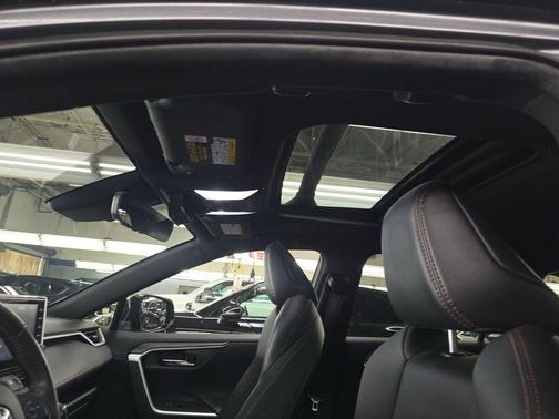 Magnetic Gray Metallic 2021 Toyota RAV4 Prime XSE