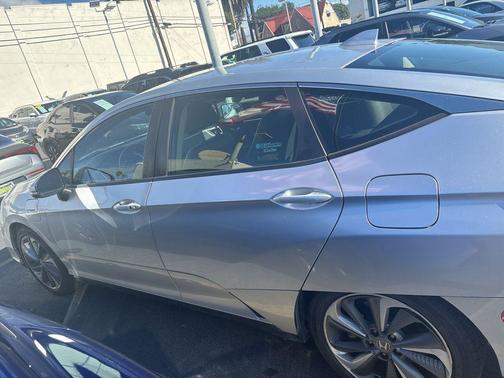 2018 Honda Clarity Plug-In Hybrid Base