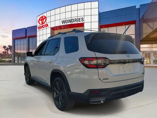 2024 Honda Pilot Sport