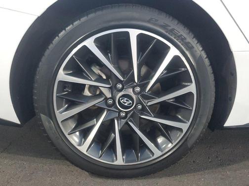 2023 Hyundai SONATA Limited