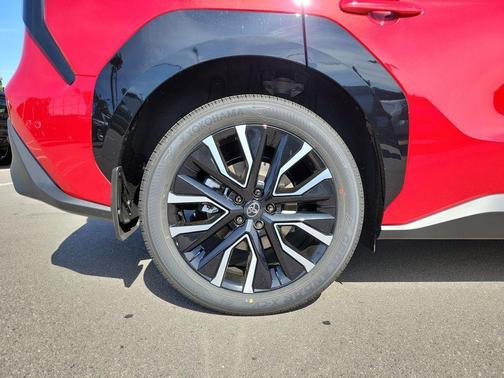 Supersonic Red w/Midnight Black Metallic Roof 2026 Toyota bZ Limited