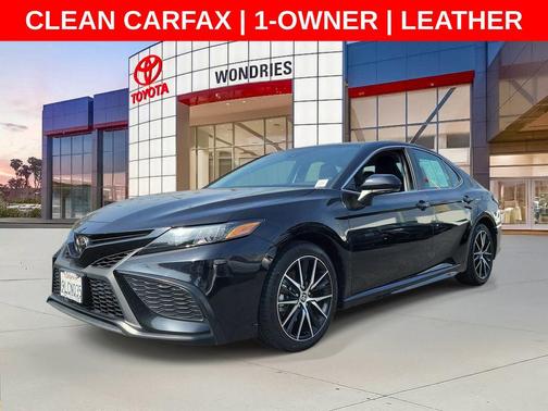 Midnight Black Metallic 2024 Toyota Camry SE