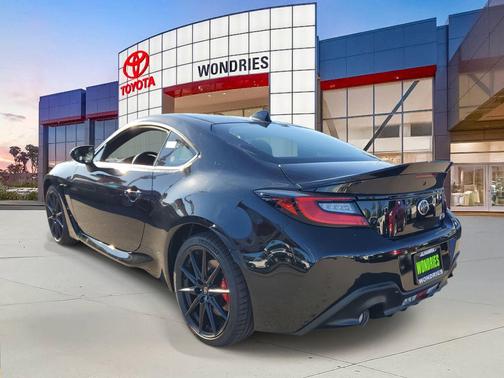 2025 Toyota GR86 Premium