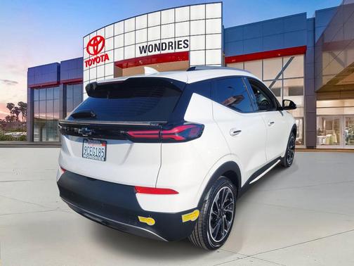 2022 Chevrolet Bolt EUV FWD Premier