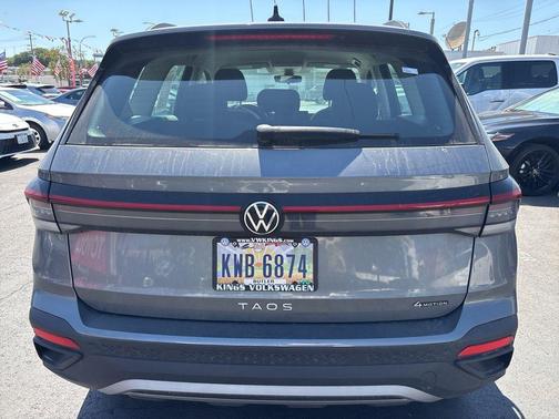 Platinum Gray Metallic 2025 Volkswagen Taos 1.5T S