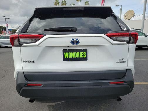 2023 Toyota RAV4 Hybrid LE