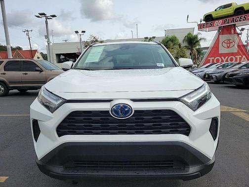 2023 Toyota RAV4 Hybrid LE