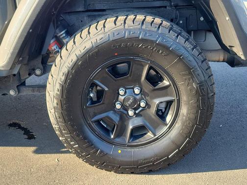 2021 Jeep Gladiator Mojave 4X4