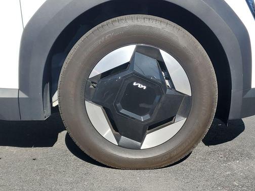 2024 Kia EV9 Wind