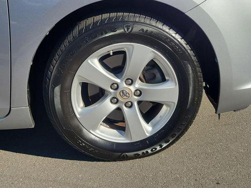 2011 Toyota Sienna LE