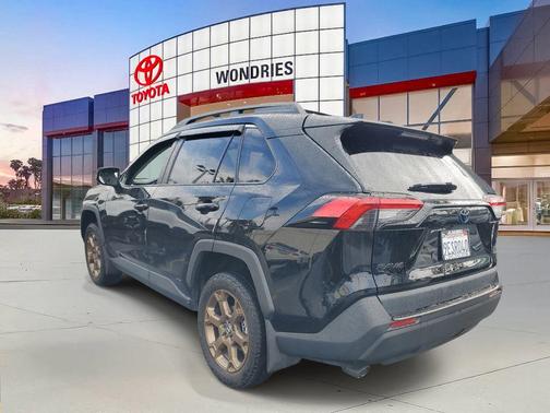 2023 Toyota RAV4 Hybrid Woodland Edition