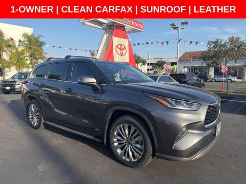 Magnetic Gray Metallic 2024 Toyota Highlander Hybrid Platinum