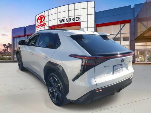 2023 Toyota bZ4X Limited