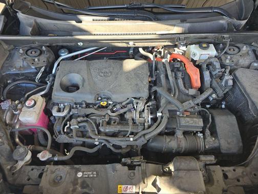 2020 Toyota RAV4 Hybrid LE